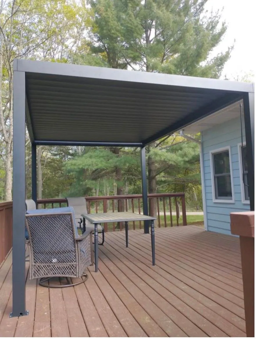 Aluminium patio cover over a composite deck